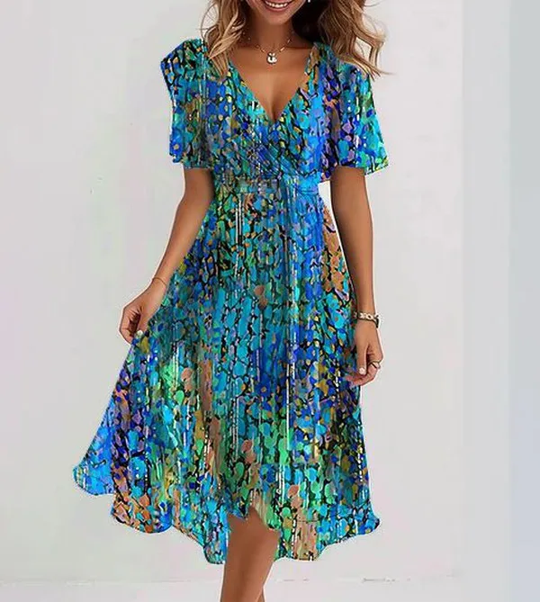 Avery | Charming Midi Dress