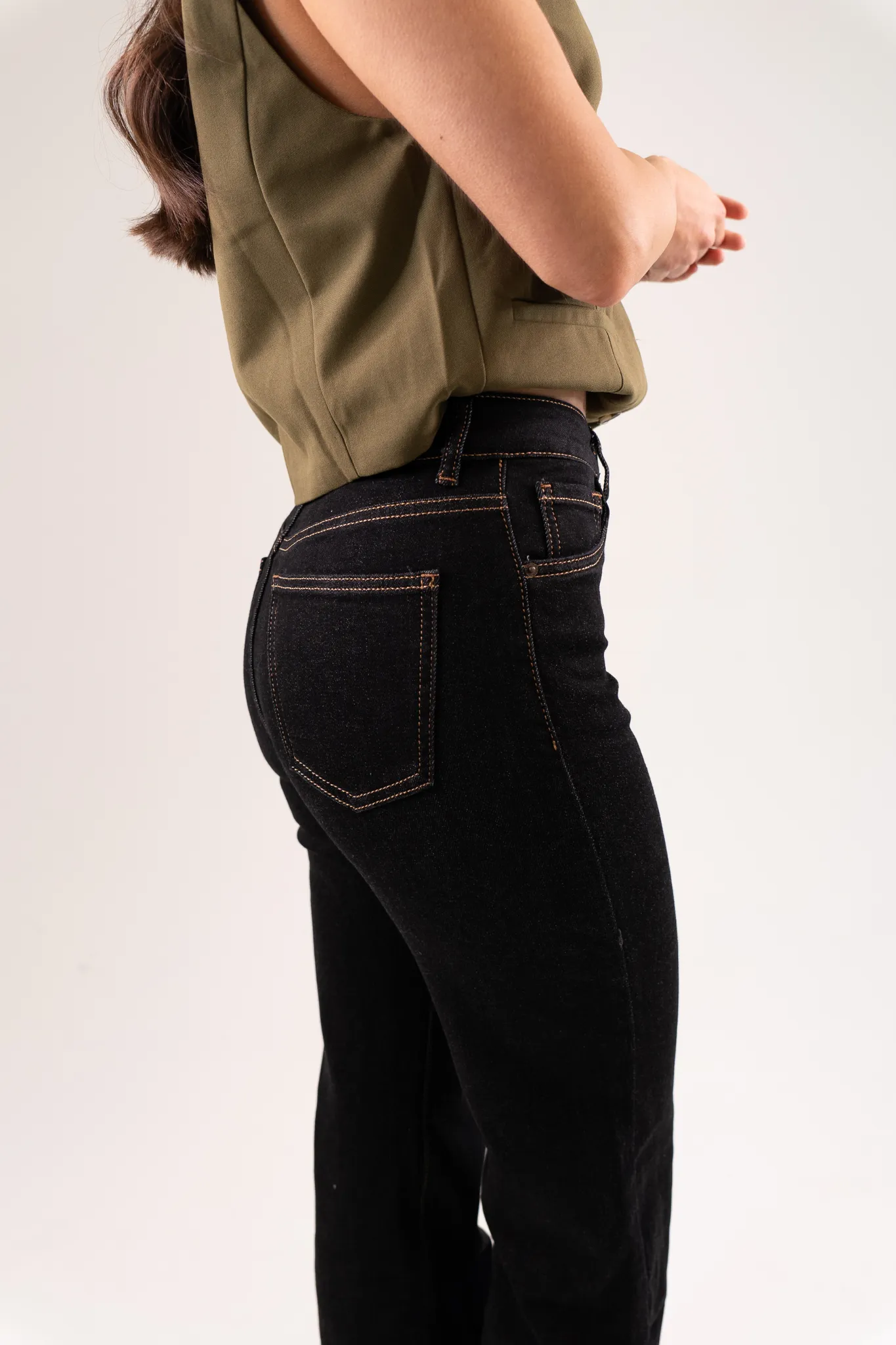 Freya Straight Leg Jeans In Dark Wash